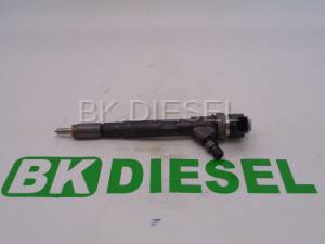 Jeep Liberty Diesel Injector - Image 3